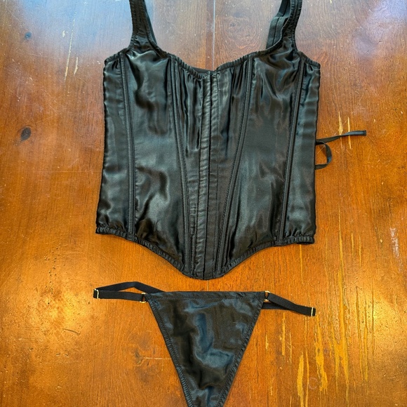 Victoria's Secret Corset Set - Picture 1 of 6